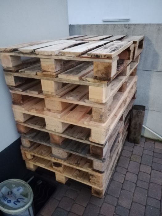 Sprzedam palety euro 8szt