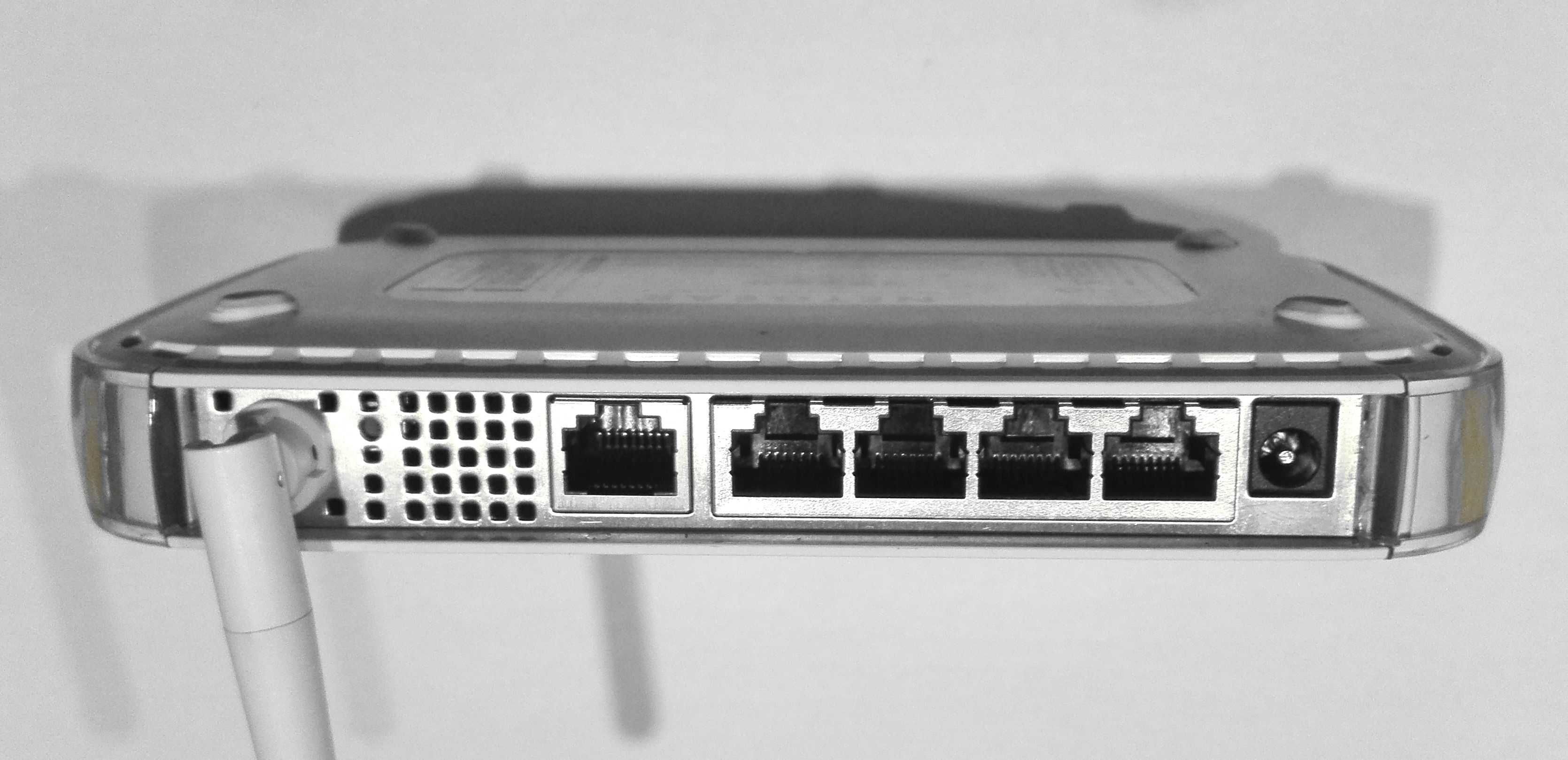 Router Netgear WGR614 v7