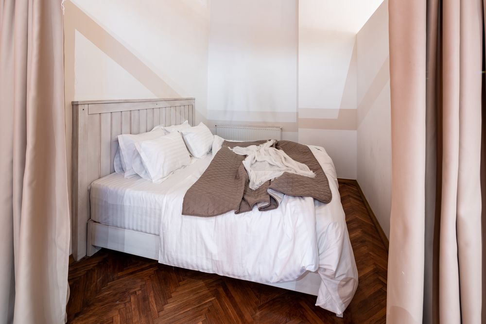 Подобова оренда квартир Площа Ринок 28