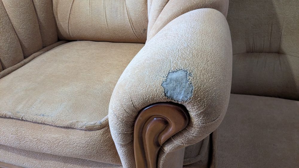 Віддам безкоштовно крісло