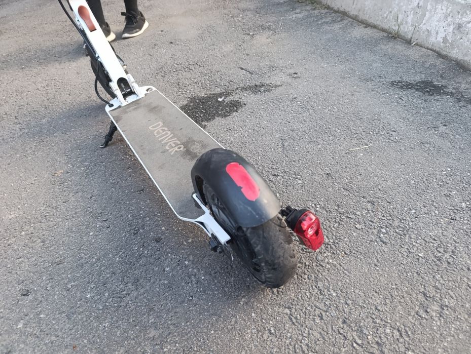 Електросамокат denver