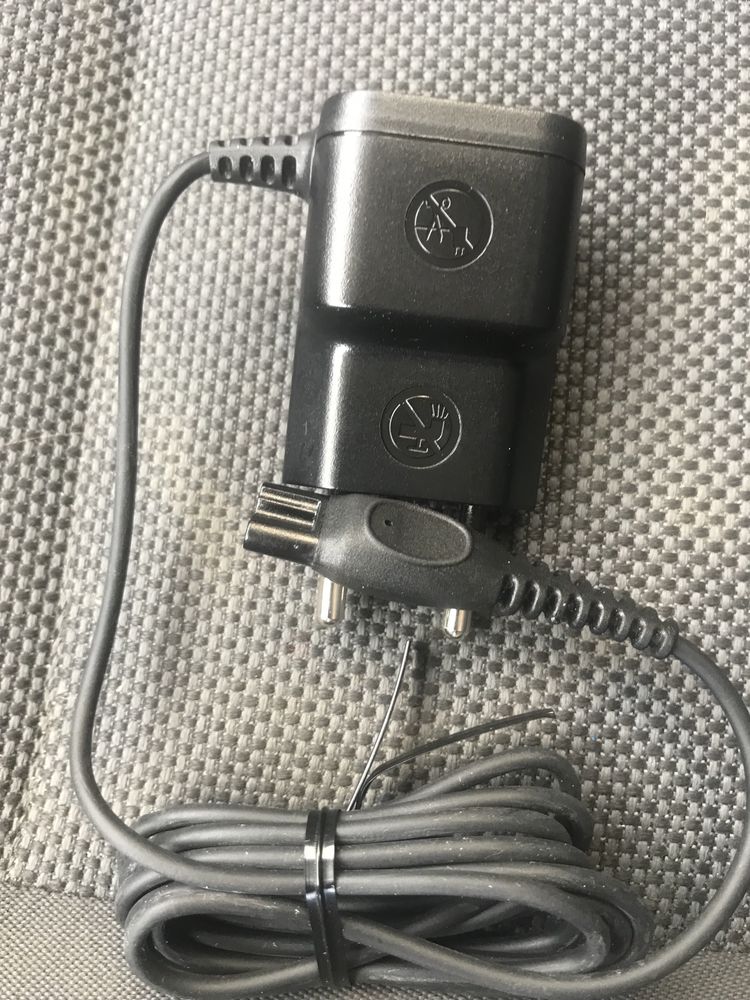 Блок живлення машинки для стрижки Philips