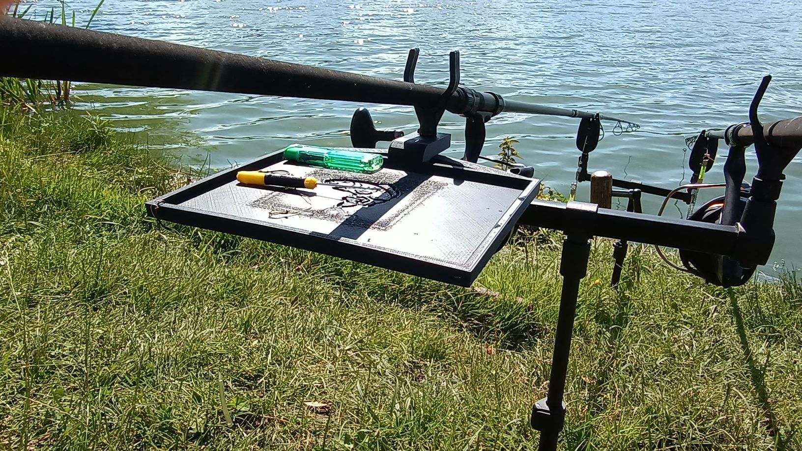 Sprzedam stolik do rod pod