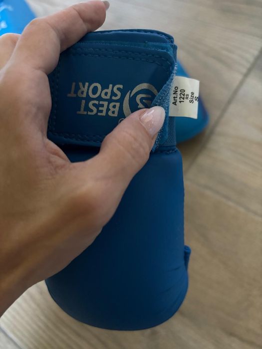 Ochraniacze, rękawice do karate rozmiar s