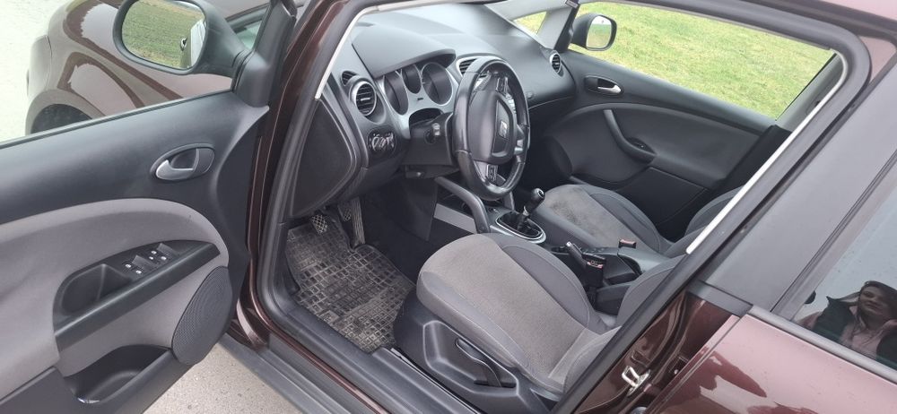 Seat altea xl 1.6tdi 105km 2010r