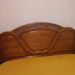 Vendo cama de casal com colchão, mesas de cabeceira e cómoda
