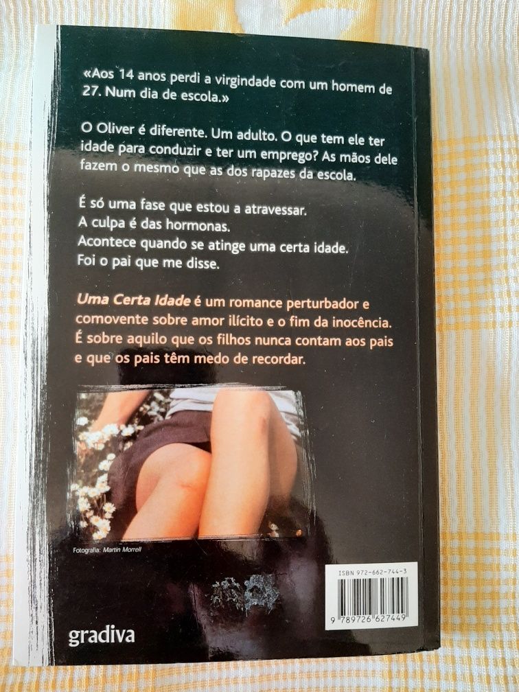 Livro " Uma certa idade "