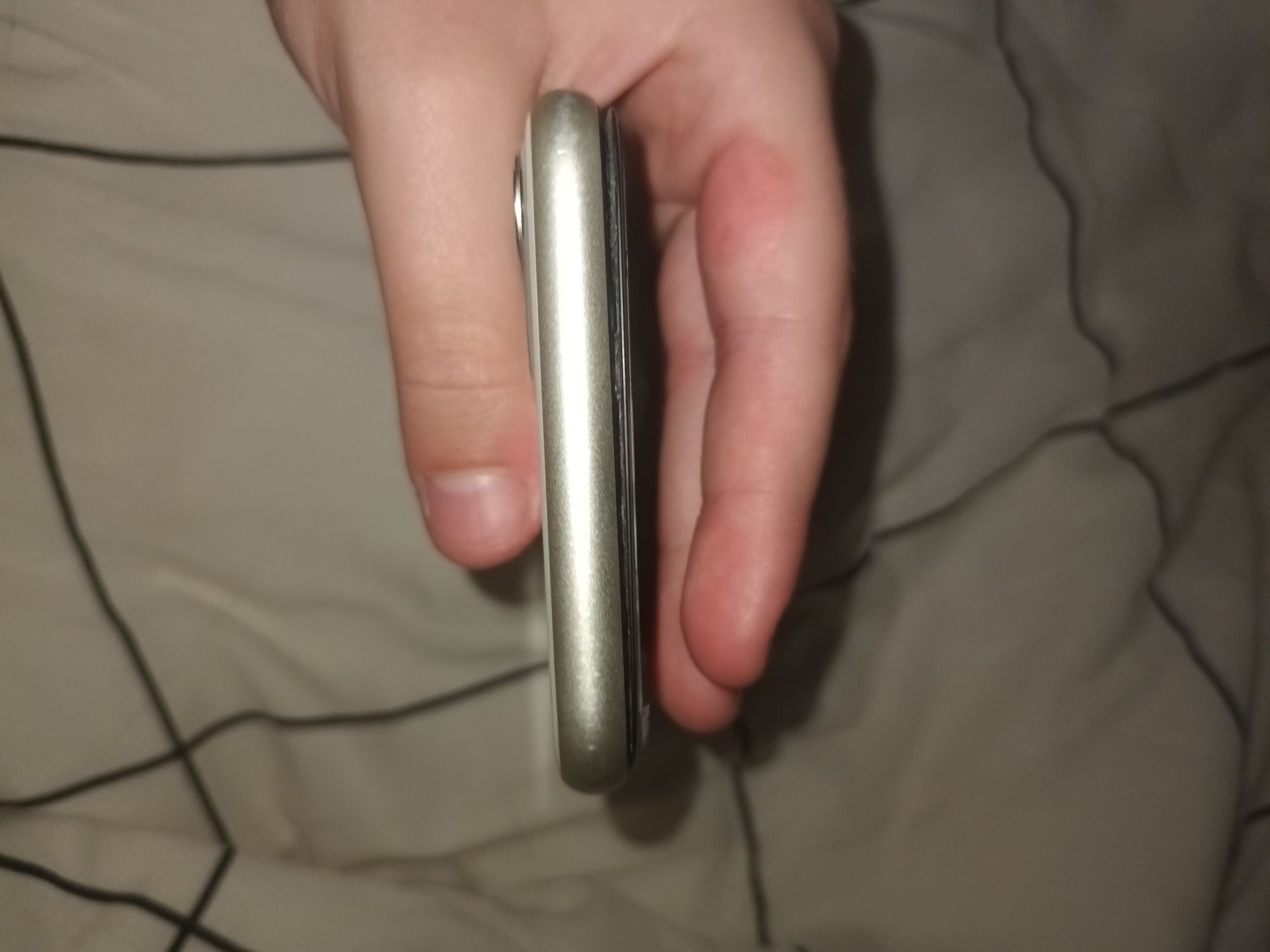 iPhone 11 Uszkodzone odbior osobisty