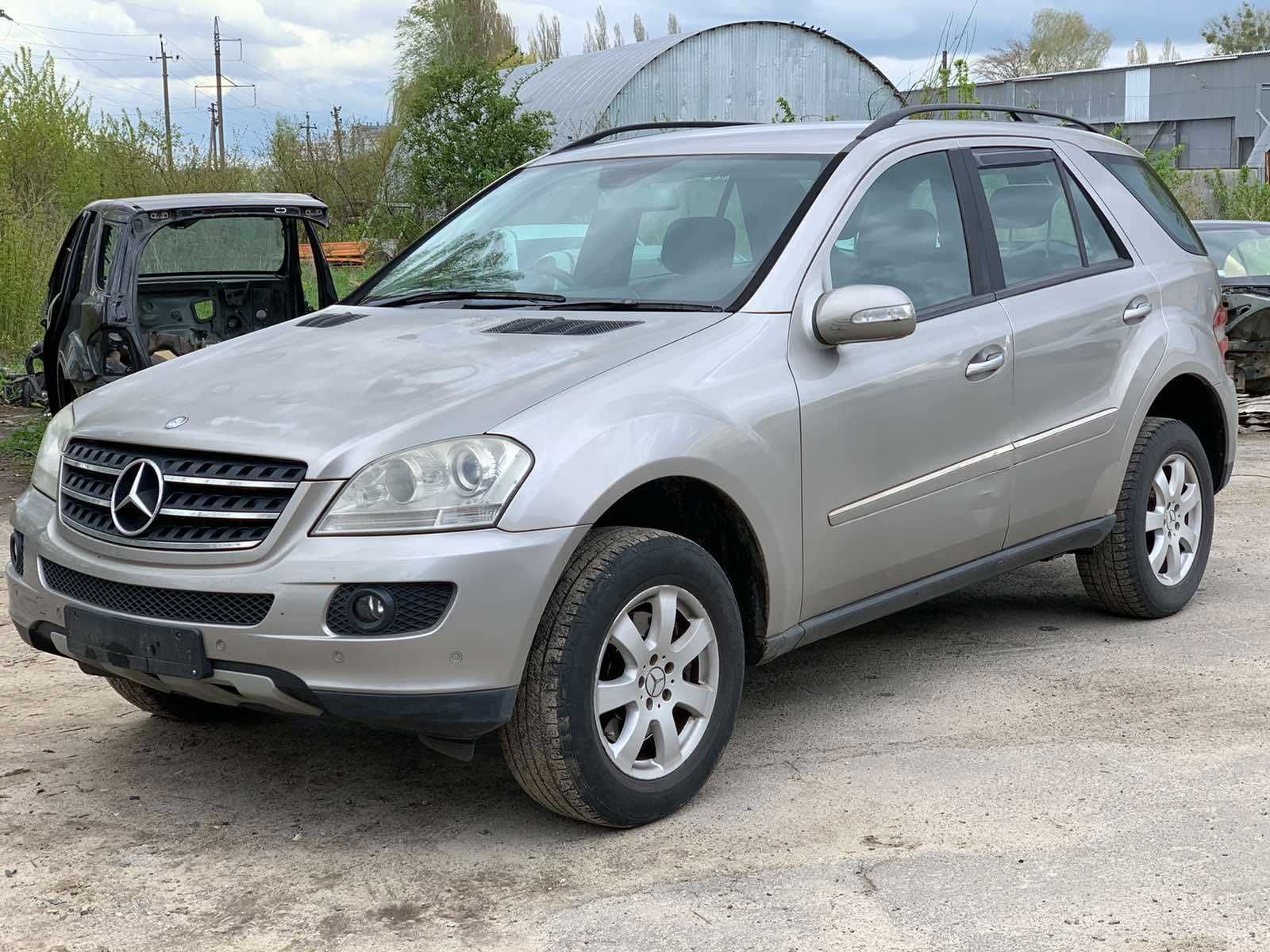 Разборка Mercedes ML W164 Розборка GL X164 Шрот Капот Запчасти Детали