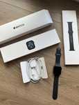 Apple Watch SE 2 (44 mm) – uszkodzony