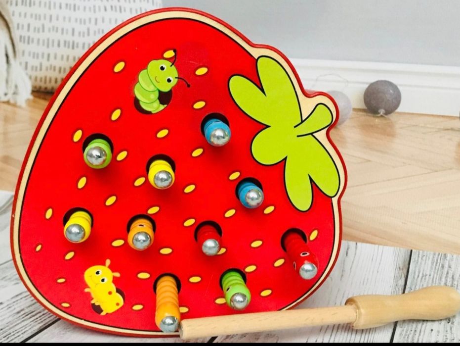 Магнітна рибалка полуничка