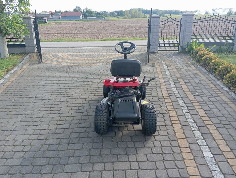 Traktorek- Kosiarka, mało używany. Mocny silnik BRIGGS STRATTON