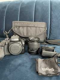 Canon EOS 4000D (czarny) + obiektyw EF-S 18-55mm III + torba