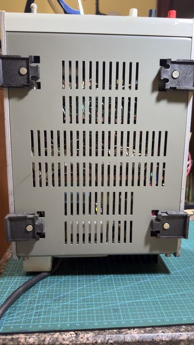 Лабораторний блок живлення Б5-47