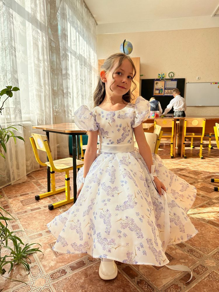 Святкова сукня, сукня на випускний з садочка