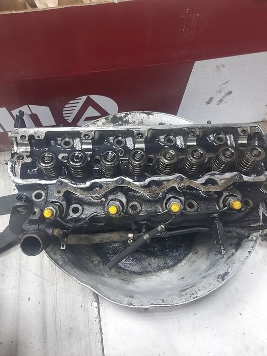 ГБЦ митсубиси 2.5 2003г 8клапанов