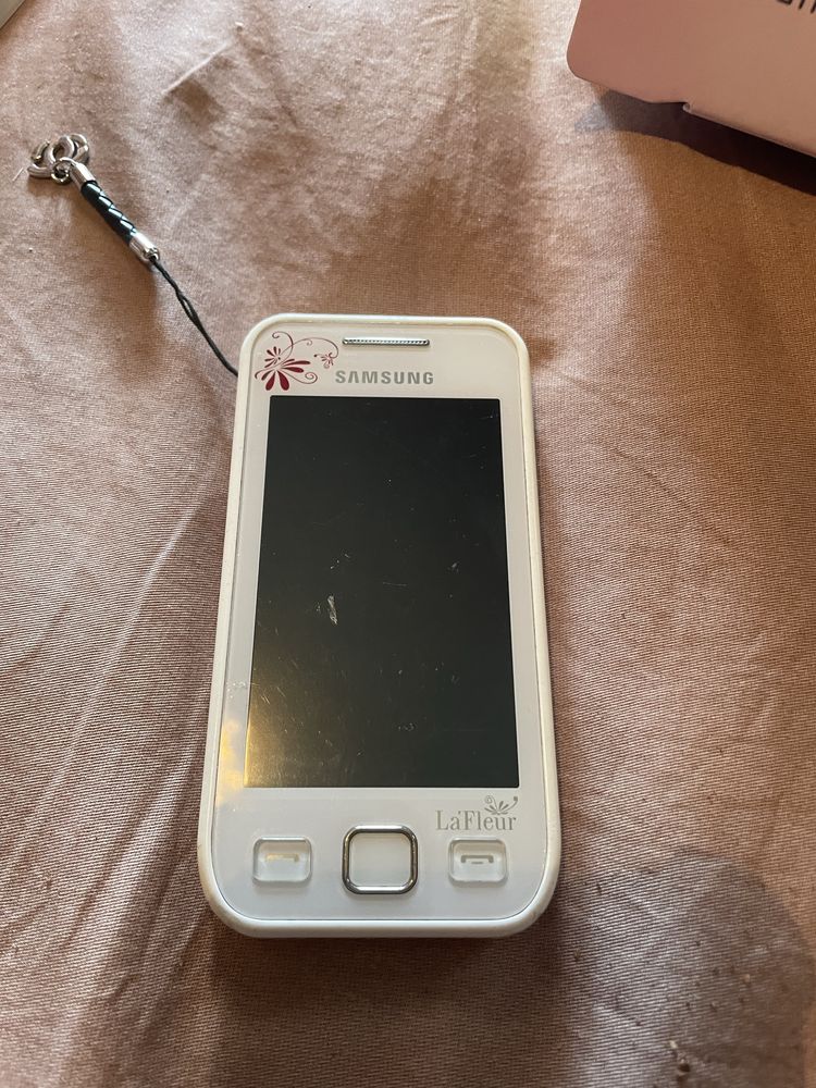 Продам телефон Samsung GT-S5250