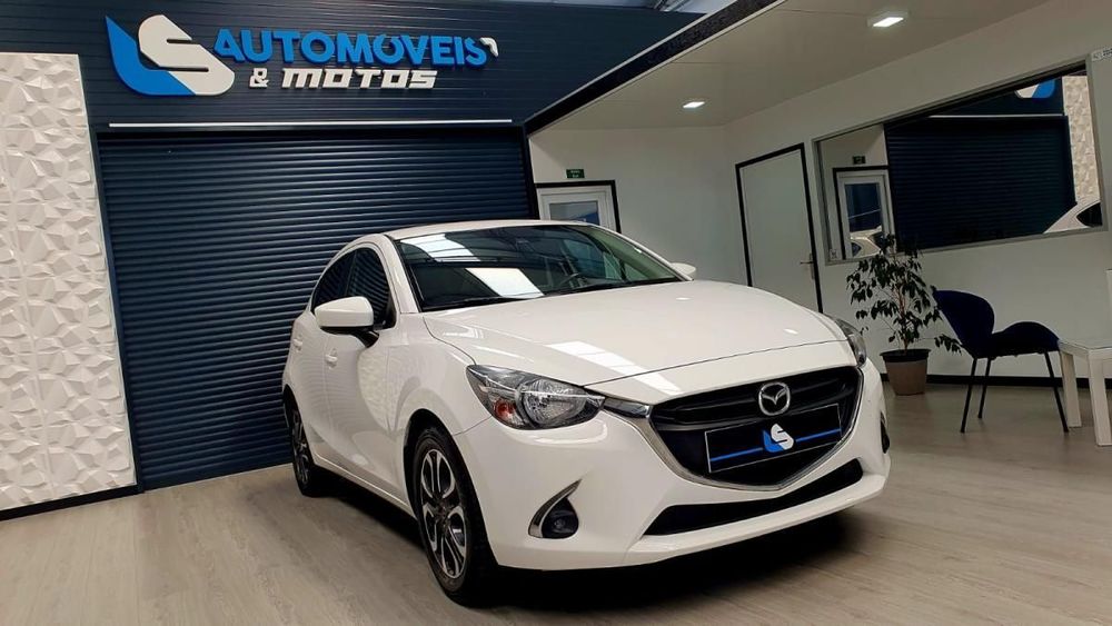 Mazda 2.0 1.5 Sky-G Evolve Navi