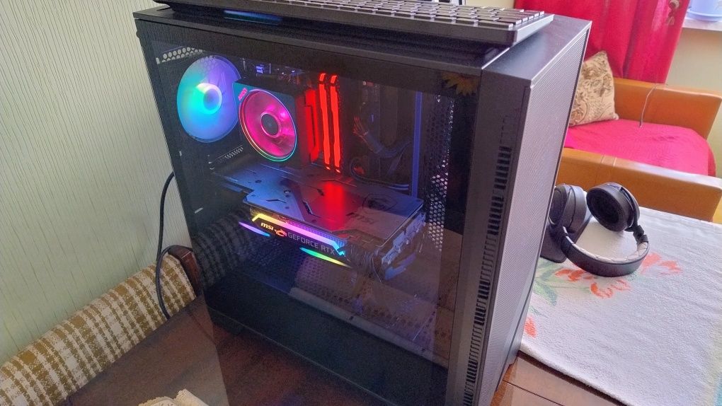 Komputer gamingowy - Ryzen 7, RTX 2080, 16GB DDR4, SSD