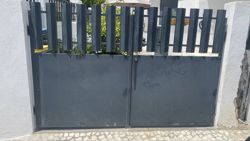 Vendo Portao Lacado Cinzento