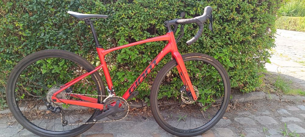 Giant Revolt 1. Rozmiar M. Shimano GRX