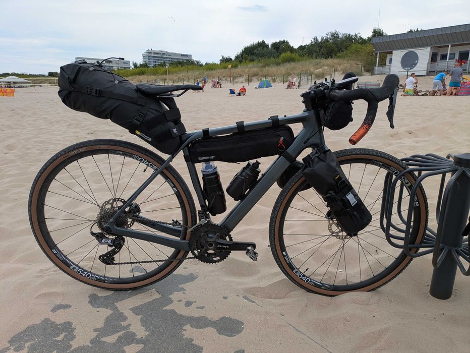 Rower przełajowy Gravel D2 - karbon M 19" Shimano GRX-810 2x11 koła 28