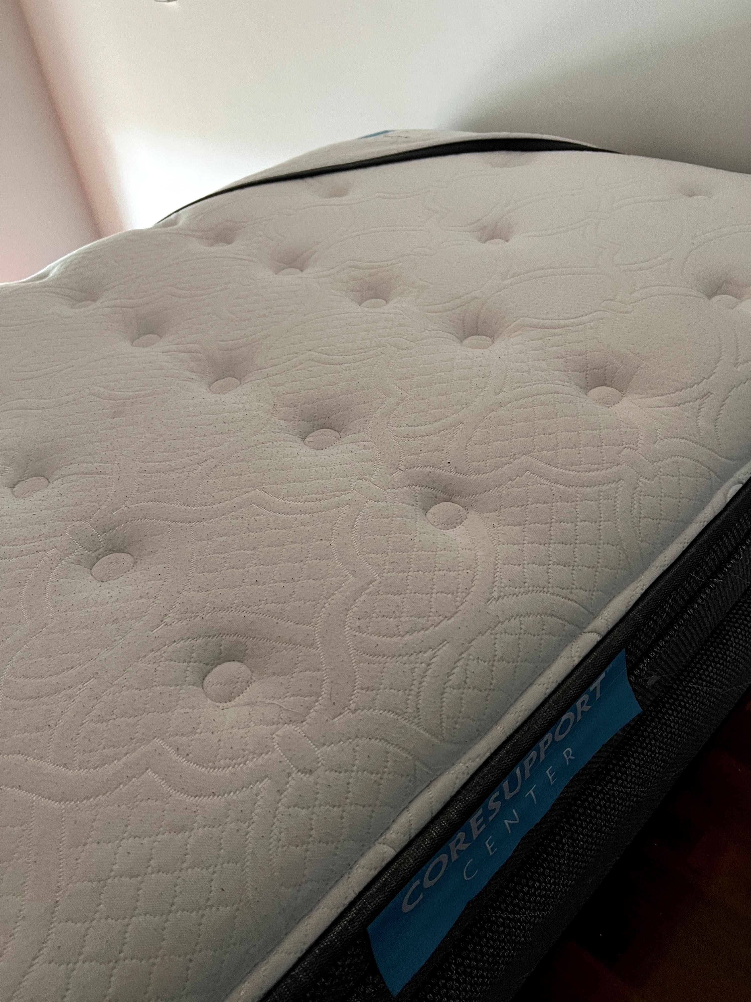 Cama de solteiro box
