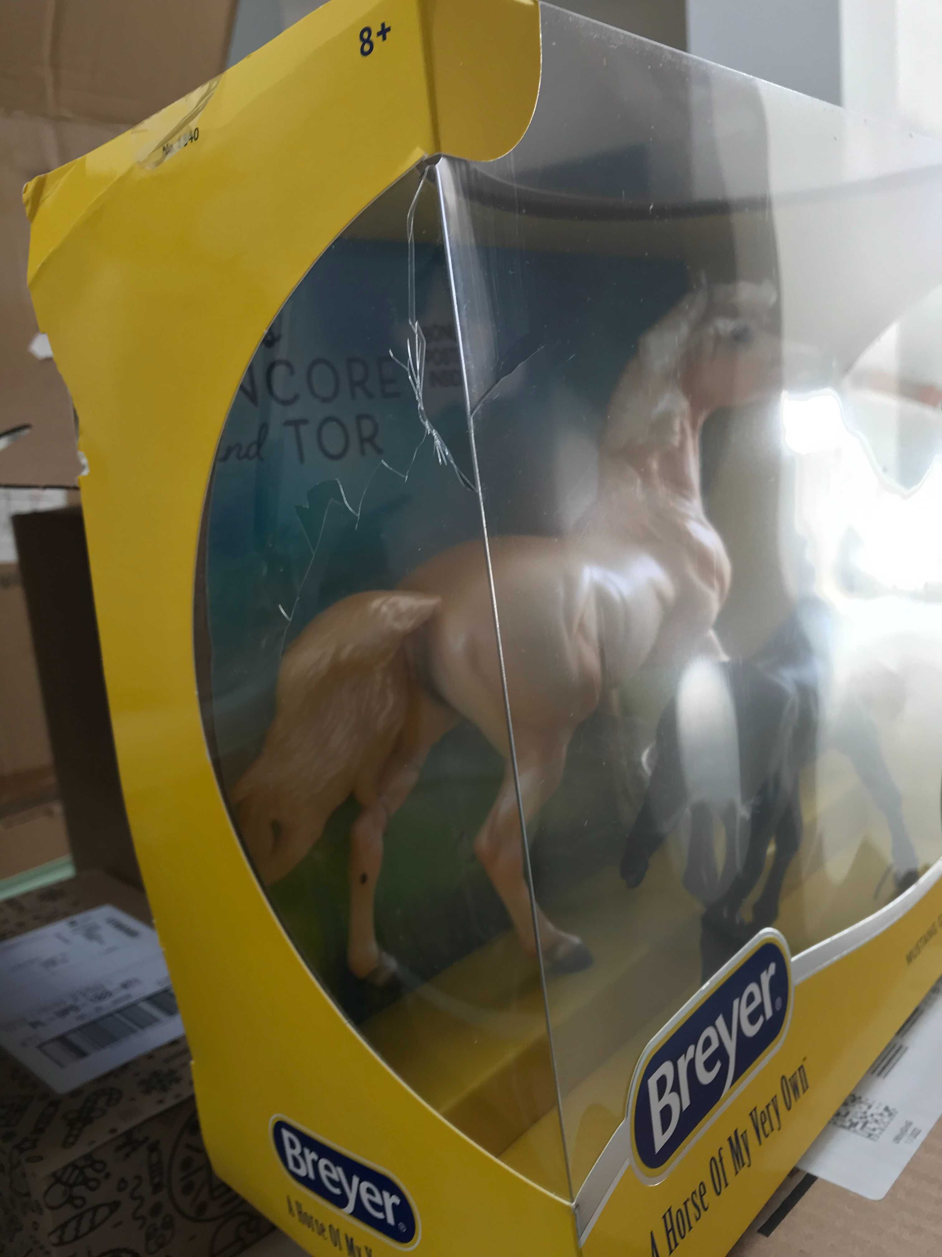 Breyer Horses Traditional Encore & Tor 1:9 Scale Model 1840, nowe