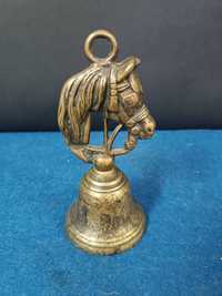 Antigo sino de mão em latão (?) com representação de Cavalo.