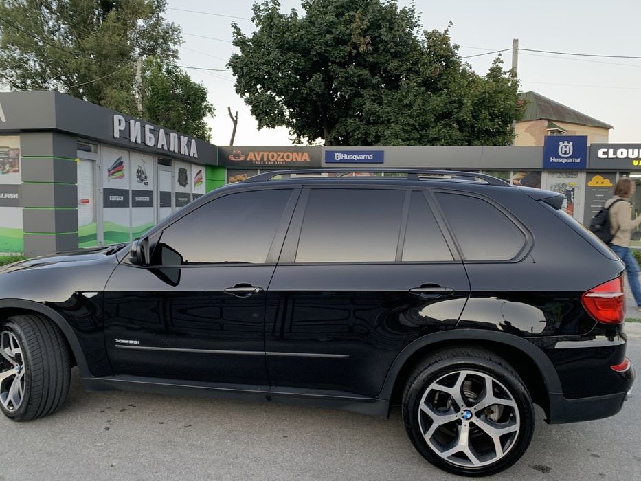 Продам BMW X5 е70 Biturbo