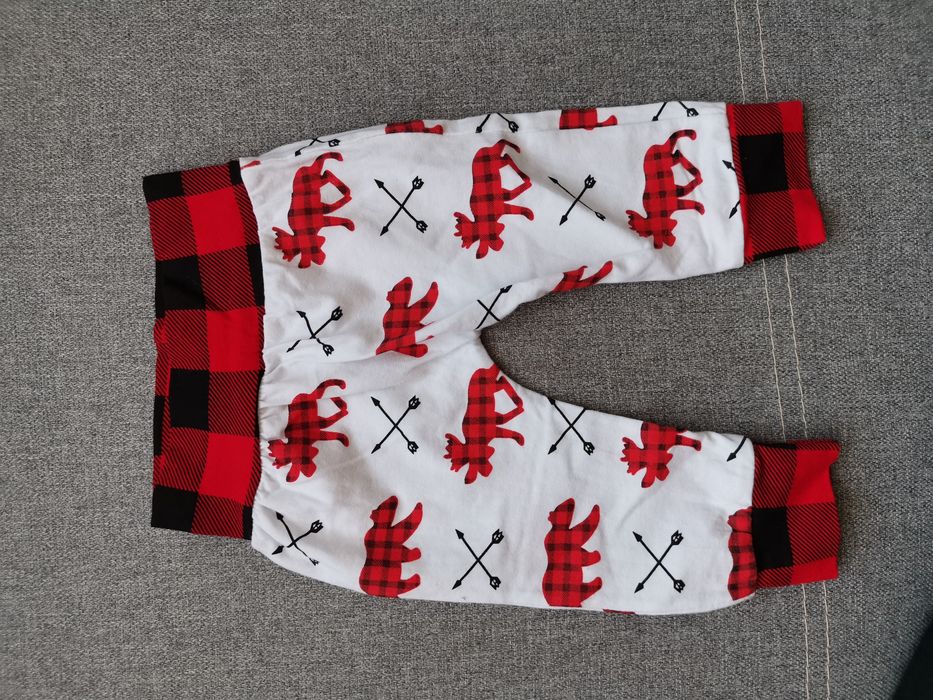 Nowe spodnie świąteczne r. 70