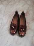 Sapatos cor castanho bronze, como novos