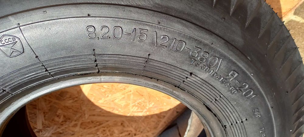 Шина до а/м ЧАЙКА ГАЗ-13. Оригiнал, СРСР(СССР).