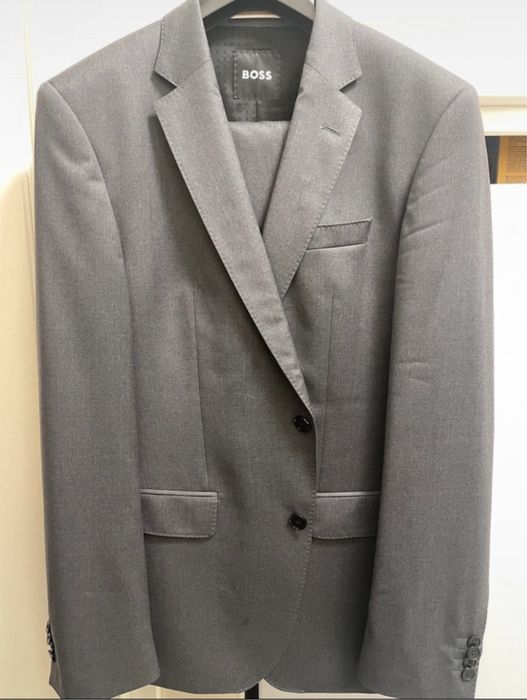 Fato Hugo Boss novo