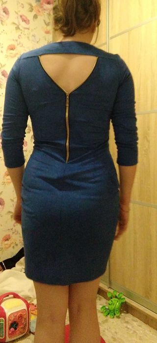 Платья в идеальном состоянии
Все по 100 грн