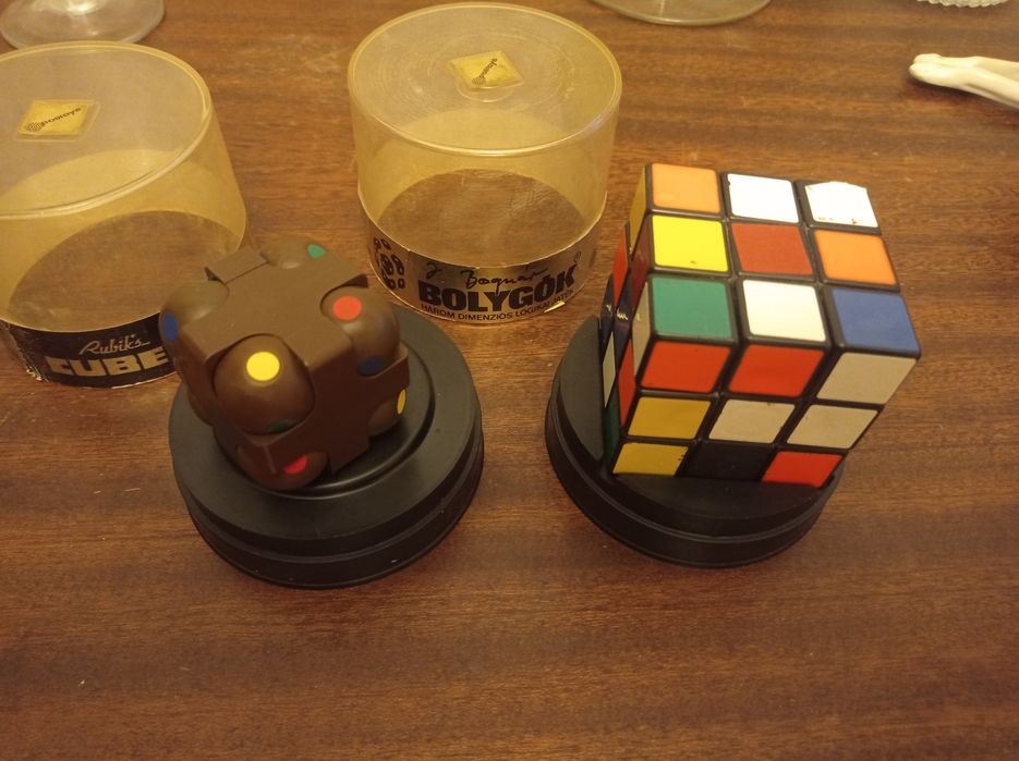 Кубик... Рубик..