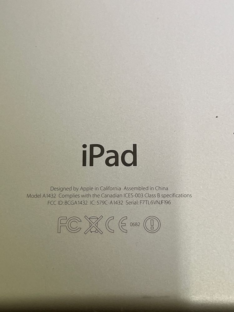 iPad A1432 на відновлення