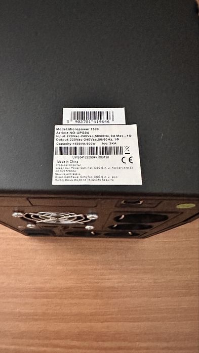 ИБП Green Cell MICROPOWER 1500 BA 900 Вт UPS04
