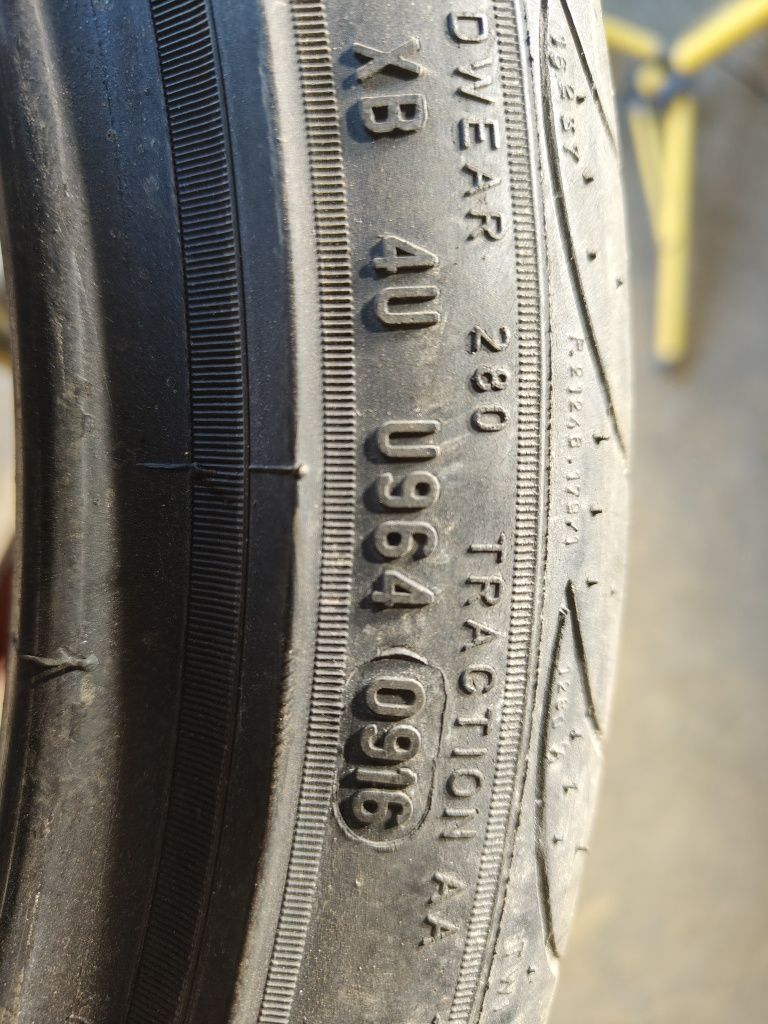 225/40ZR18 92 Y Pirelli P Zero Nero GT     L578/190B