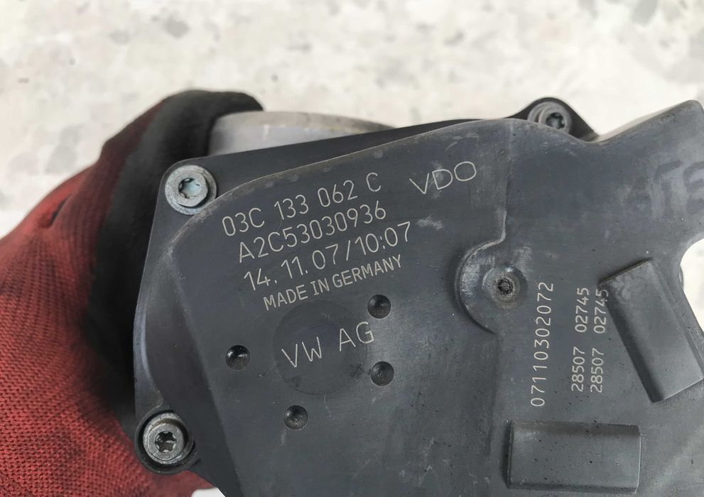 Дросельна заслонка Volkswagen Caddy. EOS. Jetta. Tiguan. Polo - 1.4