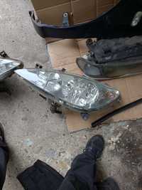 Lampa przednia Peugeot 307