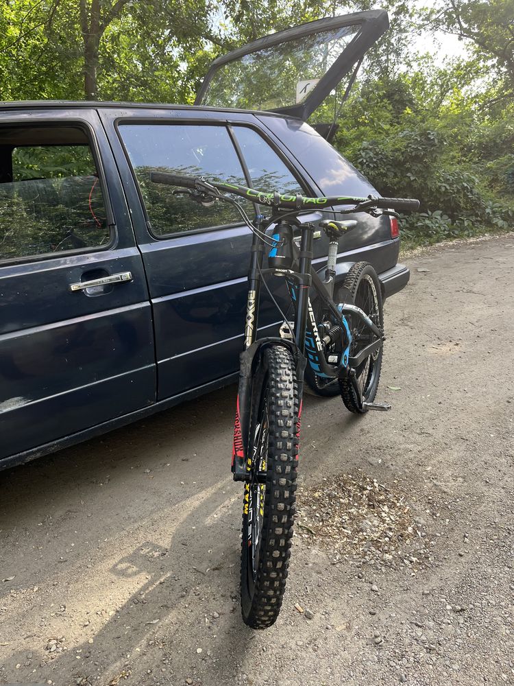 Продам Lapierre DH team 2016