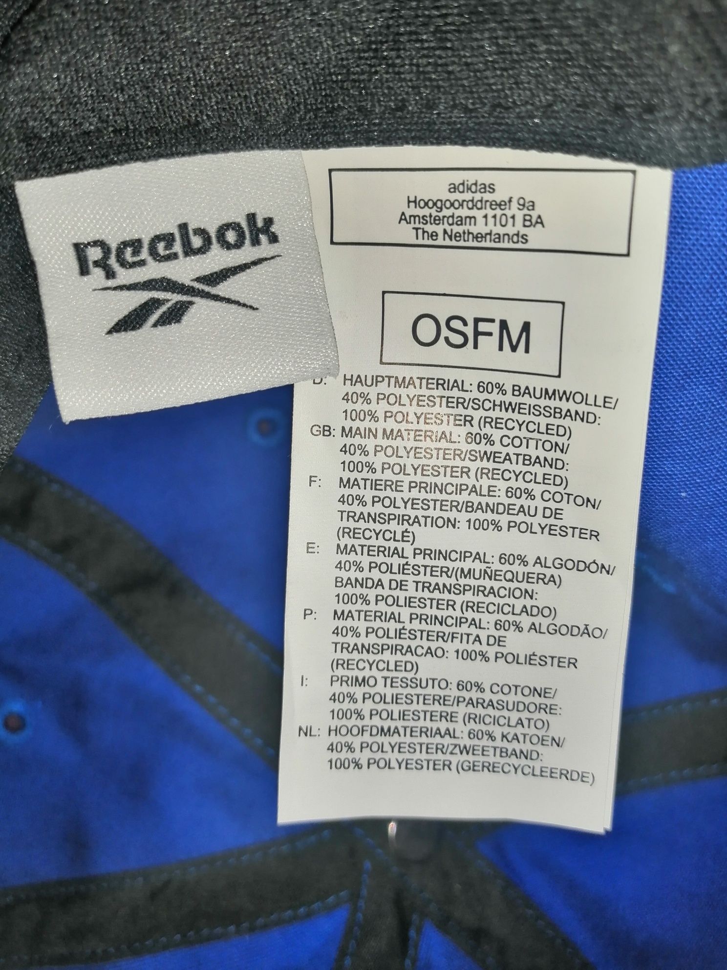 Продам кепку Reebok , новая с биркой
