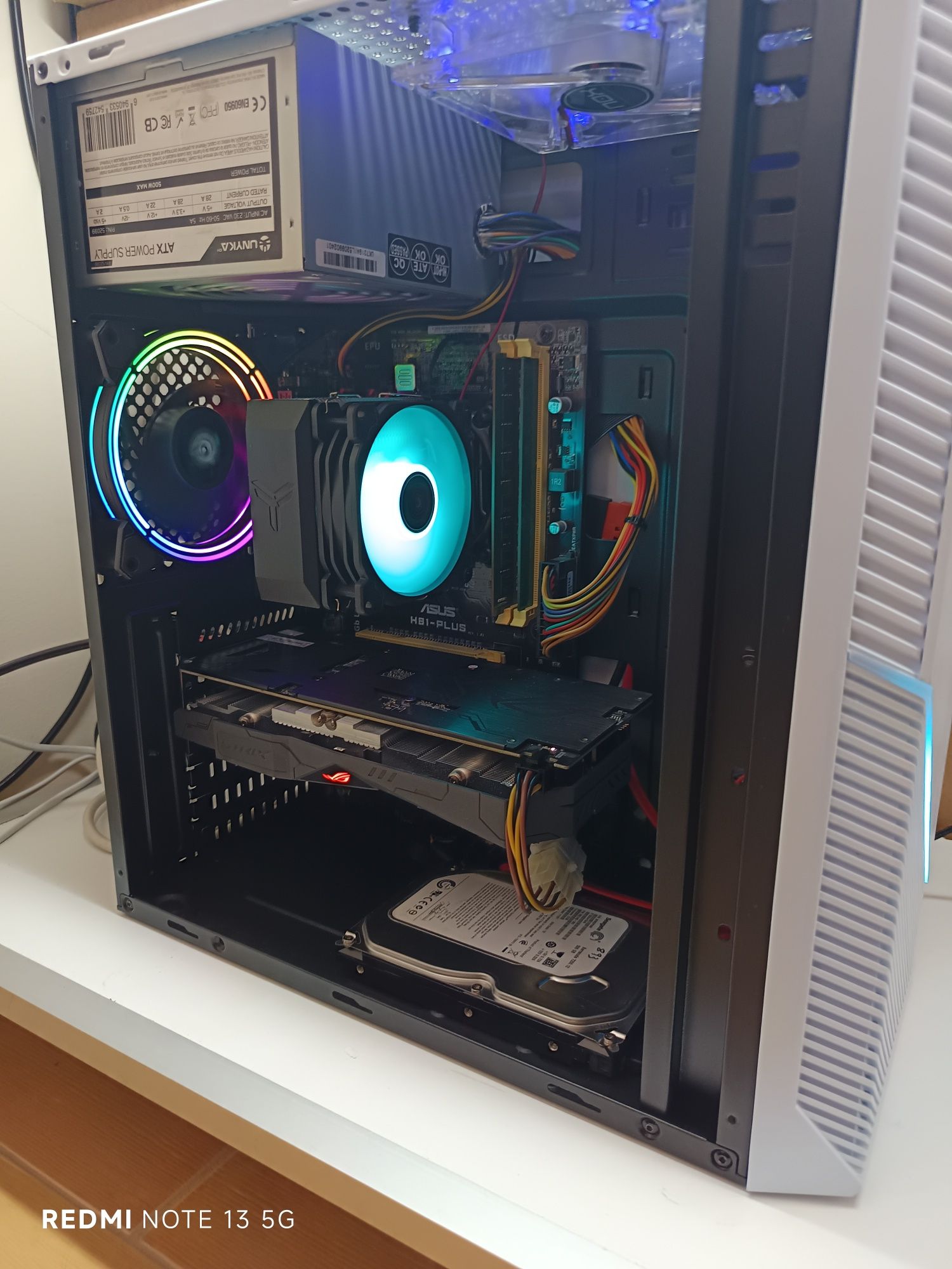 Desktop ASUS i5 4460 3.2 GHz 
Processador i