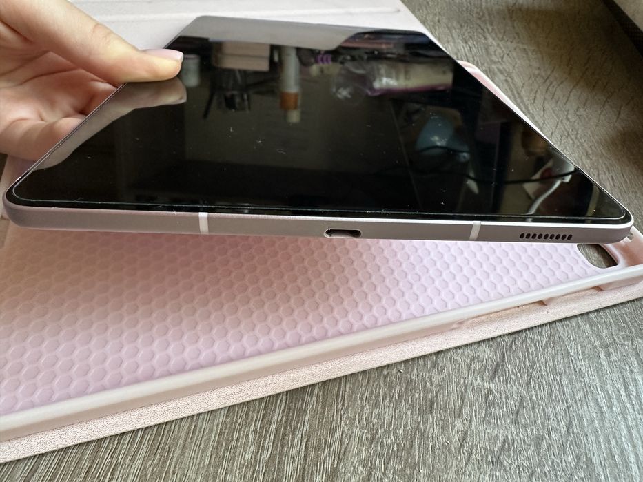 Планшет Samsung S6 Lite (2022)