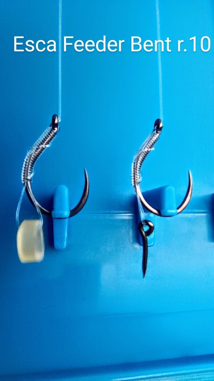 Przypony method feeder na haczykach Esca Feeder BENT 10 szt.