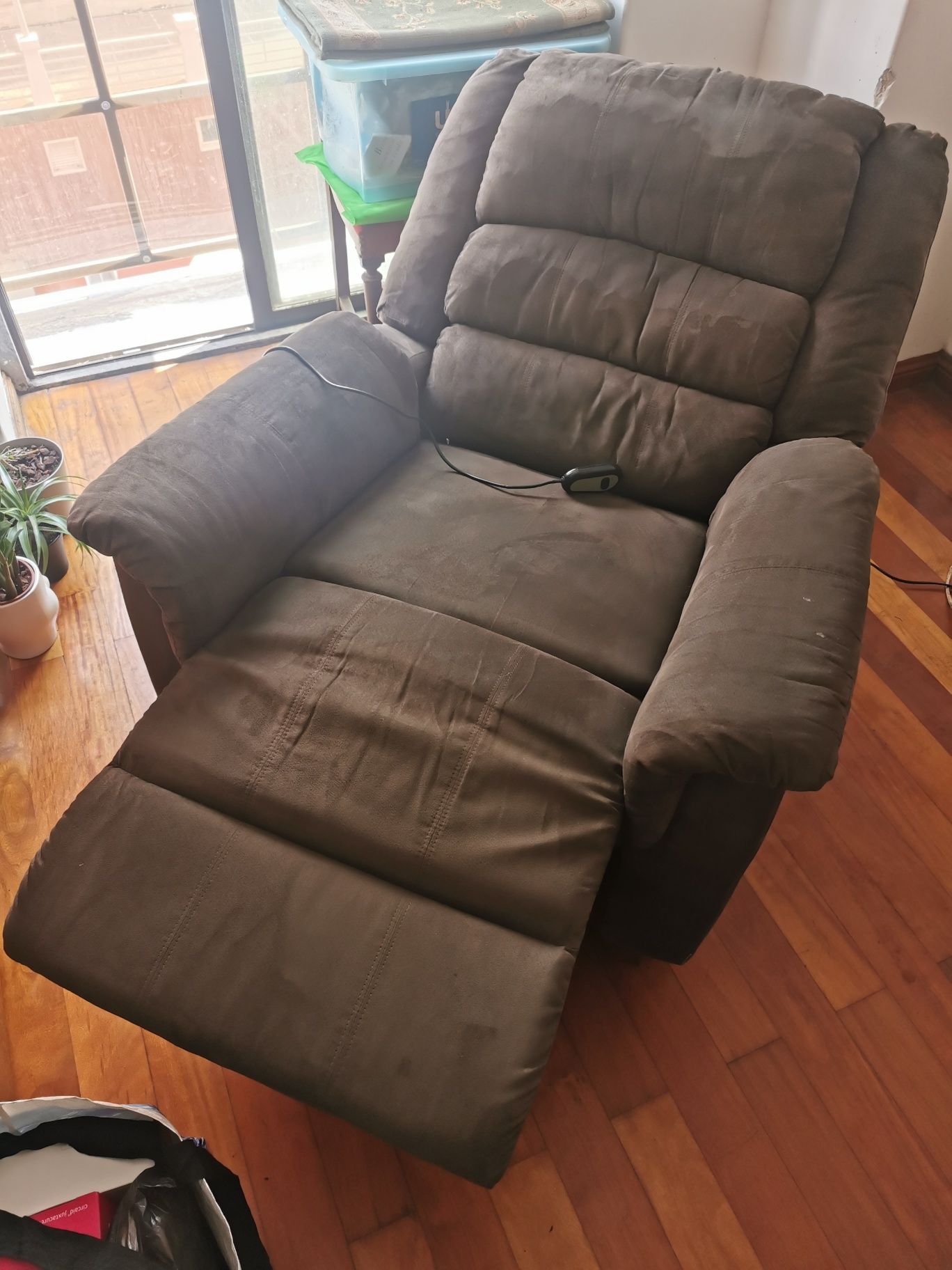 230€ cadeirão elétrico