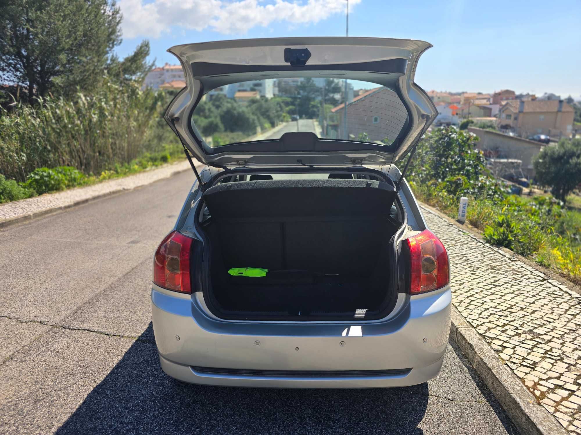 Toyota Corolla 1.4 D4D SOL MMT Automático