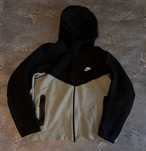 nike tech fleece l