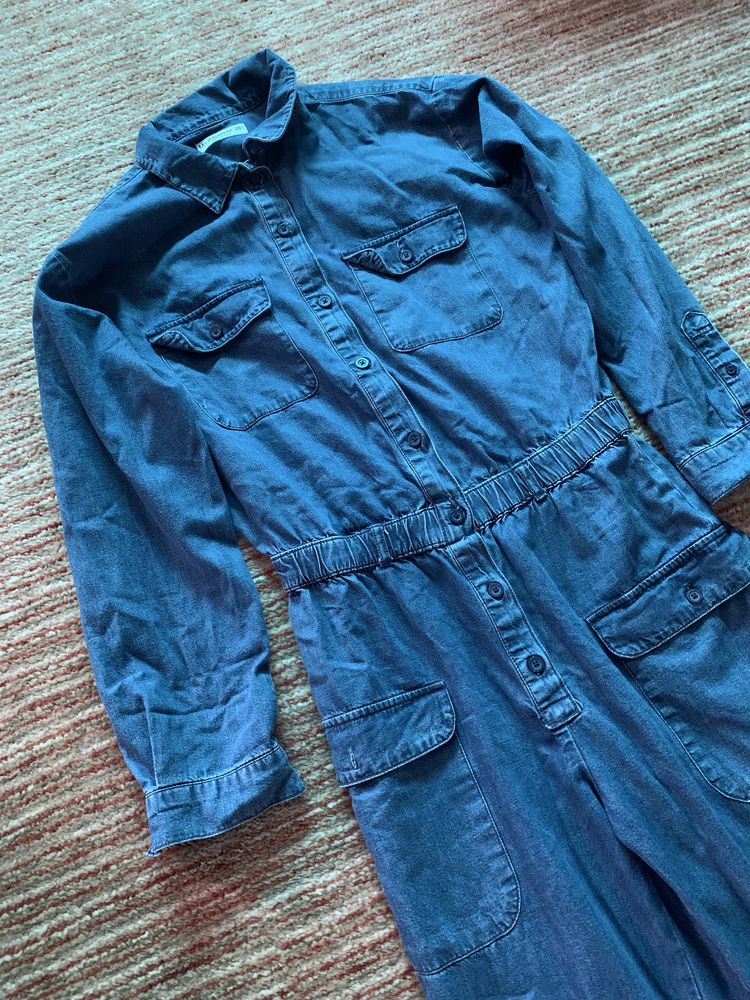 Продам комбінезон Pull&Bear